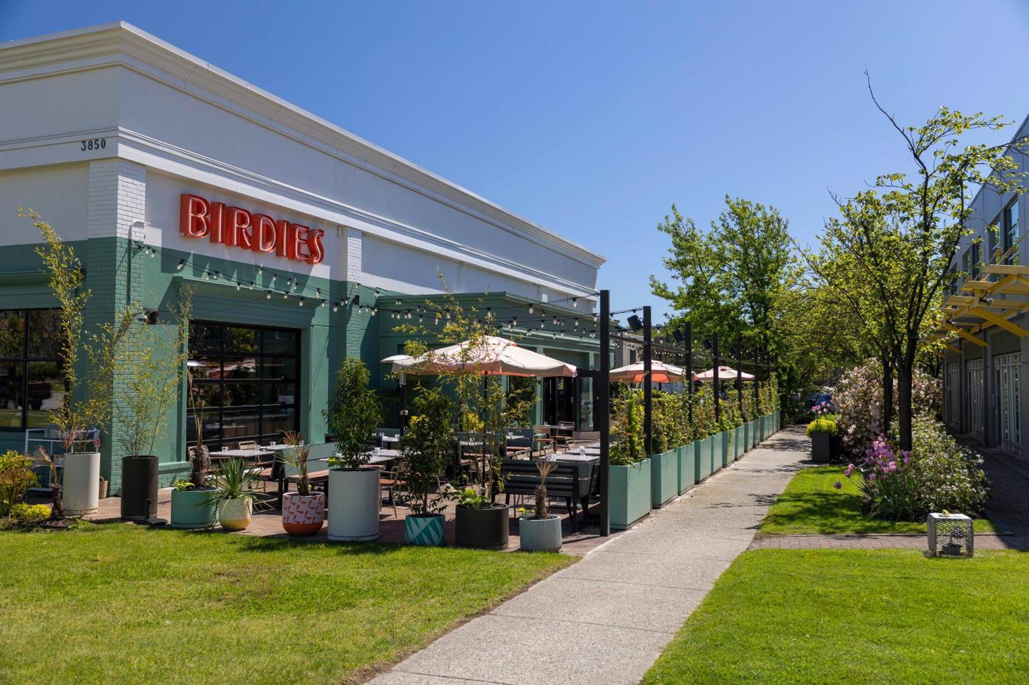 Accent Inns Burnaby Exterior photo